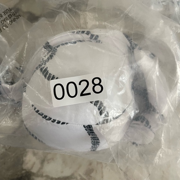 WeWoreWhat Claudia Bikini Top Sz XS White Black Rope Swim Resort Beach Padded 28 - Picture 5 of 6